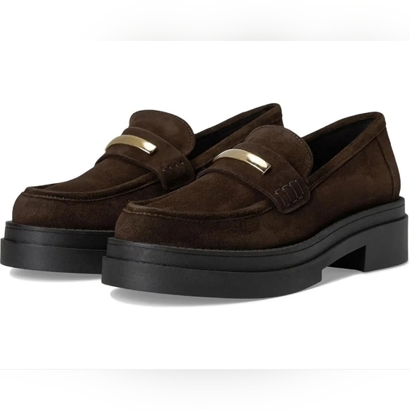 Steve Madden Shoes - Steve Madden Chocolate Suede Platform Loafers with Gold Bar Detail Size 6.5